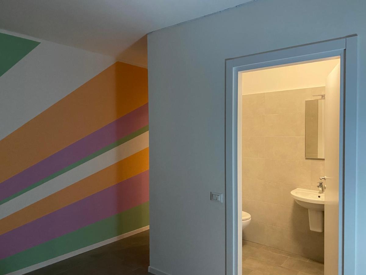 לינה וארוחת בוקר טרנטו Michelangelo House מראה חיצוני תמונה