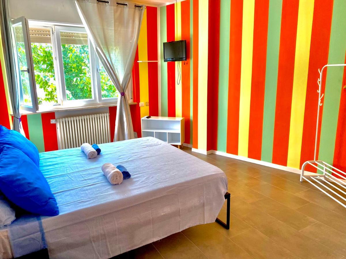 לינה וארוחת בוקר טרנטו Michelangelo House מראה חיצוני תמונה